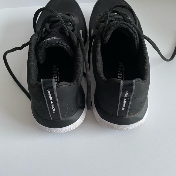 Men’s Under Armour Charged Assert Shoes - Picture 4 of 8